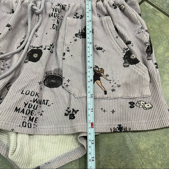 Elizabeth Faith TAYLOR SWIFT Purple Waffle Knit Lounge Pajama Set Youth 2XL EUC - Picture 10 of 10